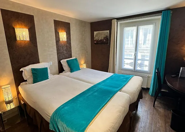 Pax OperaHotel Parigi